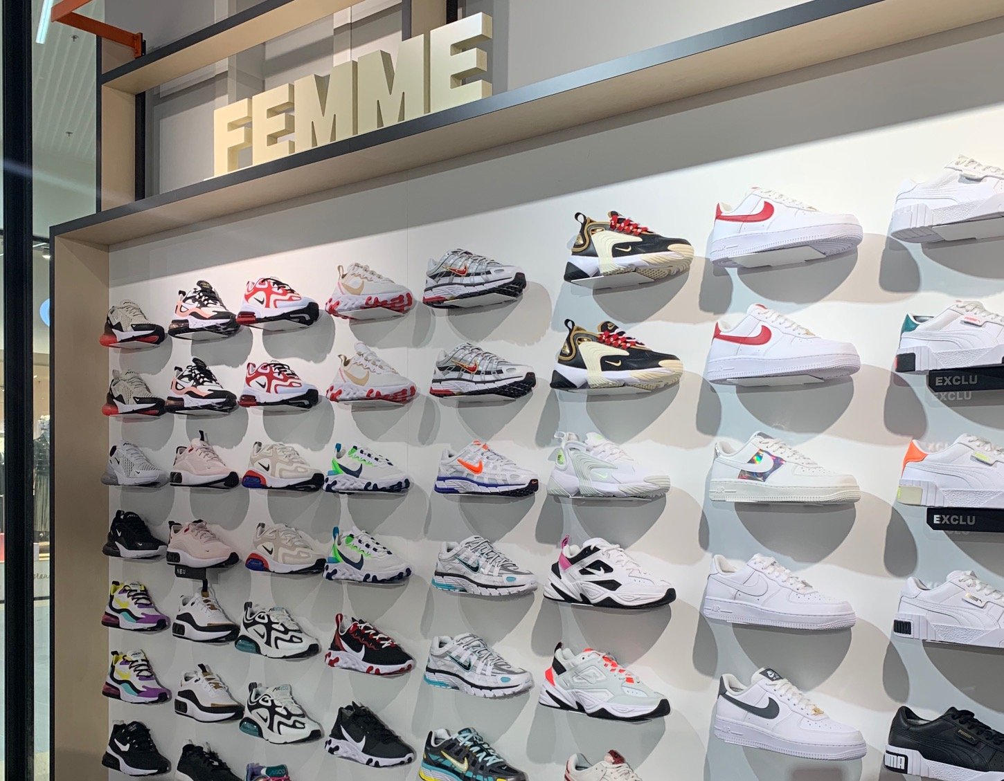 Courir magasin chaussure store