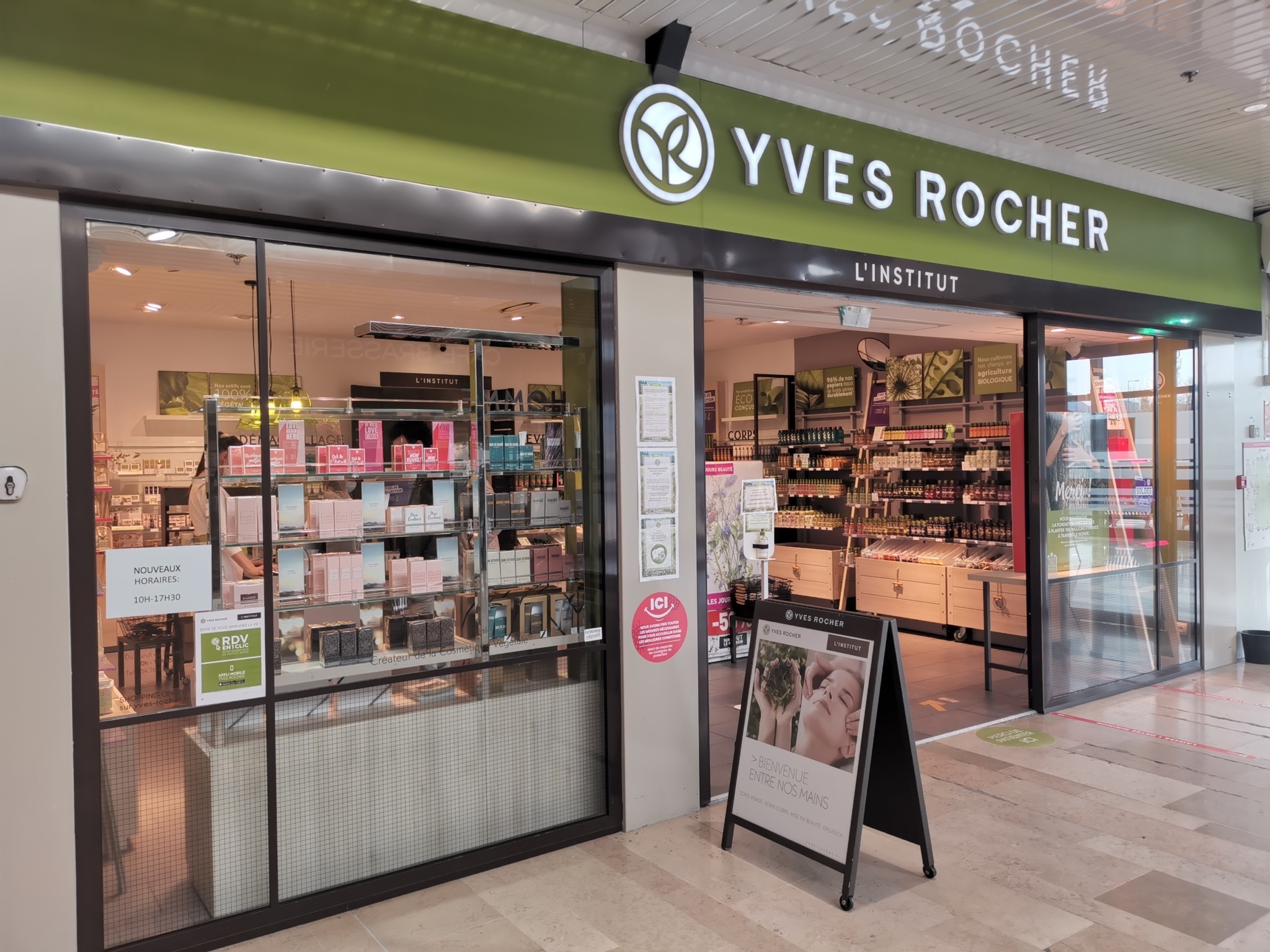 avis sur carrefour saint egrève