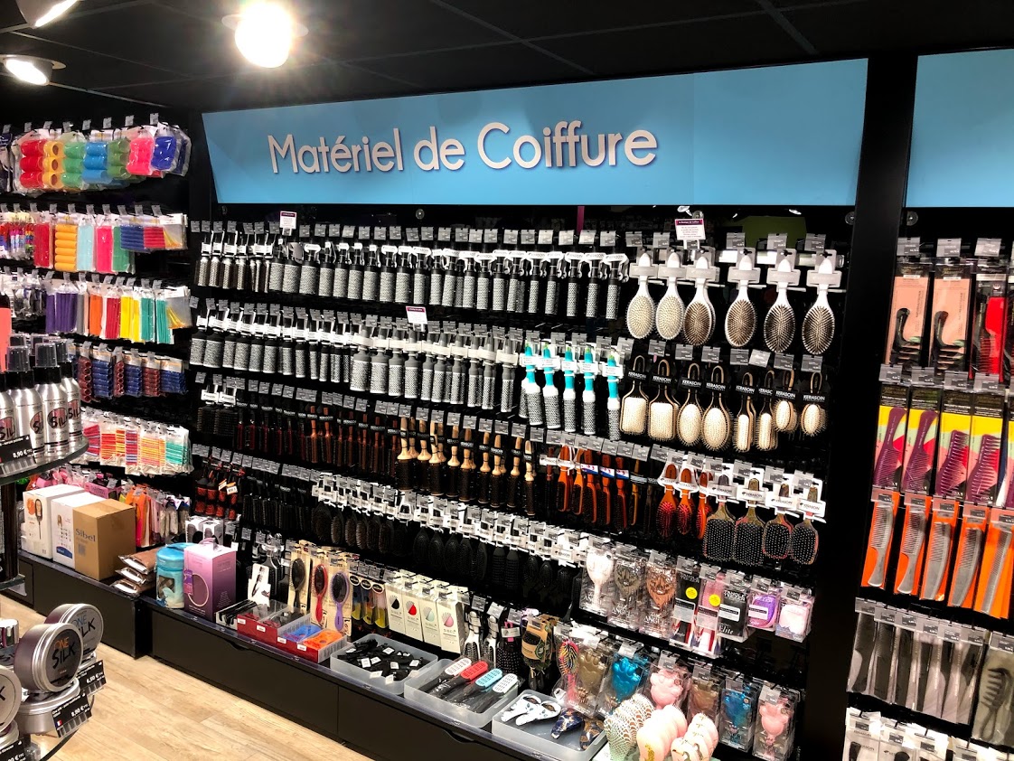 la Boutique du Coiffeur Centre commercial Carrefour Vénissieux