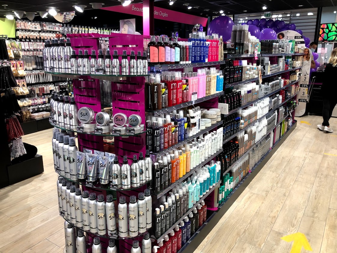 la Boutique du Coiffeur Centre commercial Carrefour Vénissieux