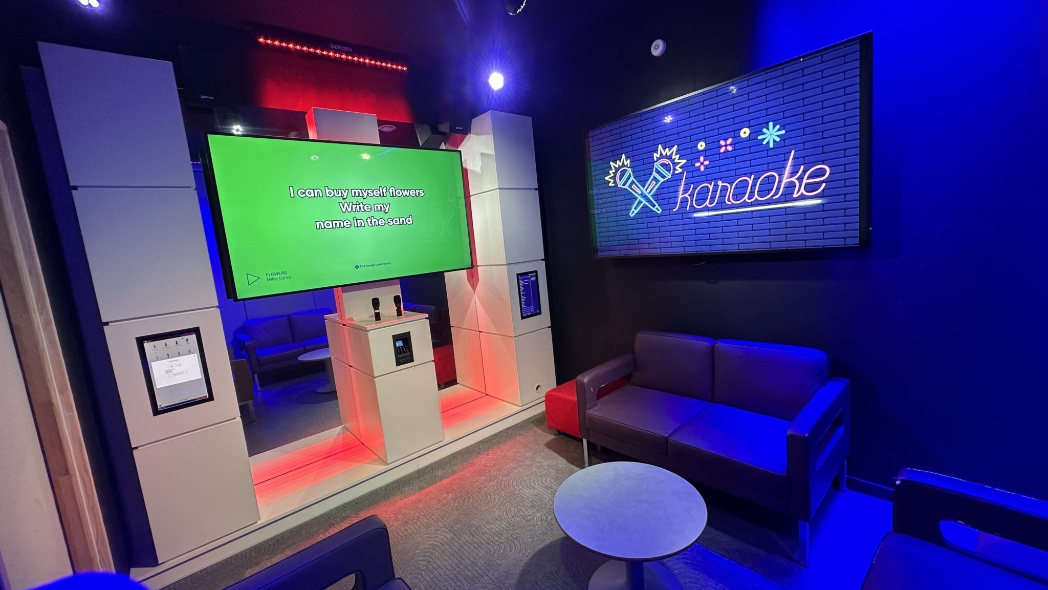 Découvrez le karaoké au Quai 121 ! Centre commercial Cité Europe