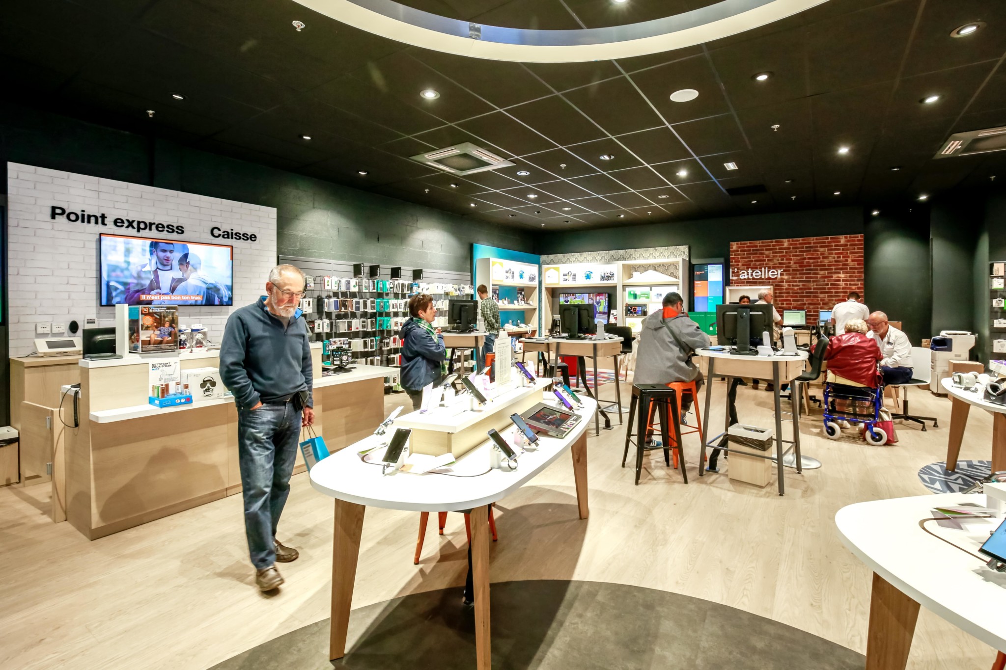 Top 122+ imagen butique orange fr.thptnganamst.edu.vn