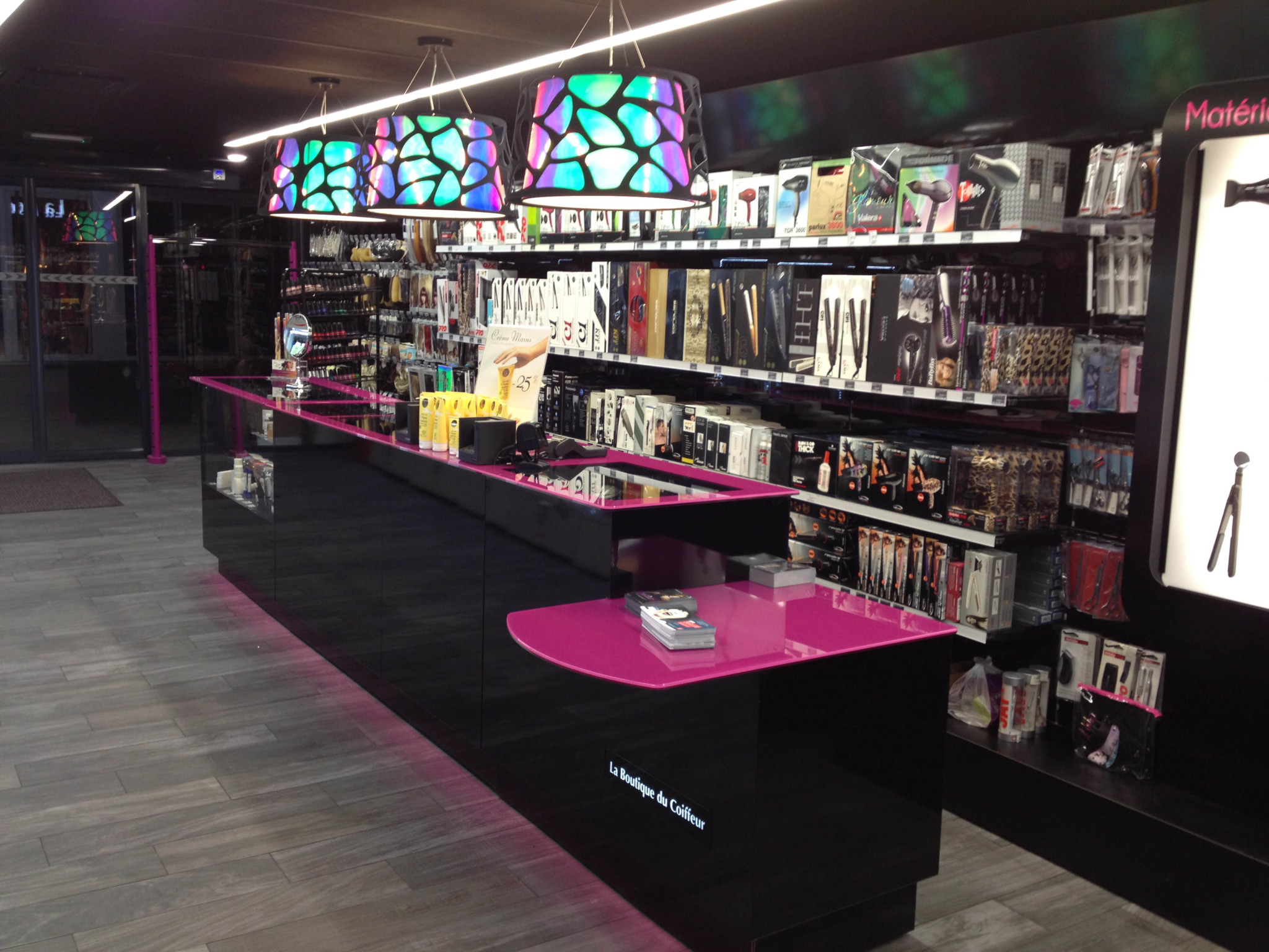 La Boutique du Coiffeur Centre Commercial Orléans Place d'Arc