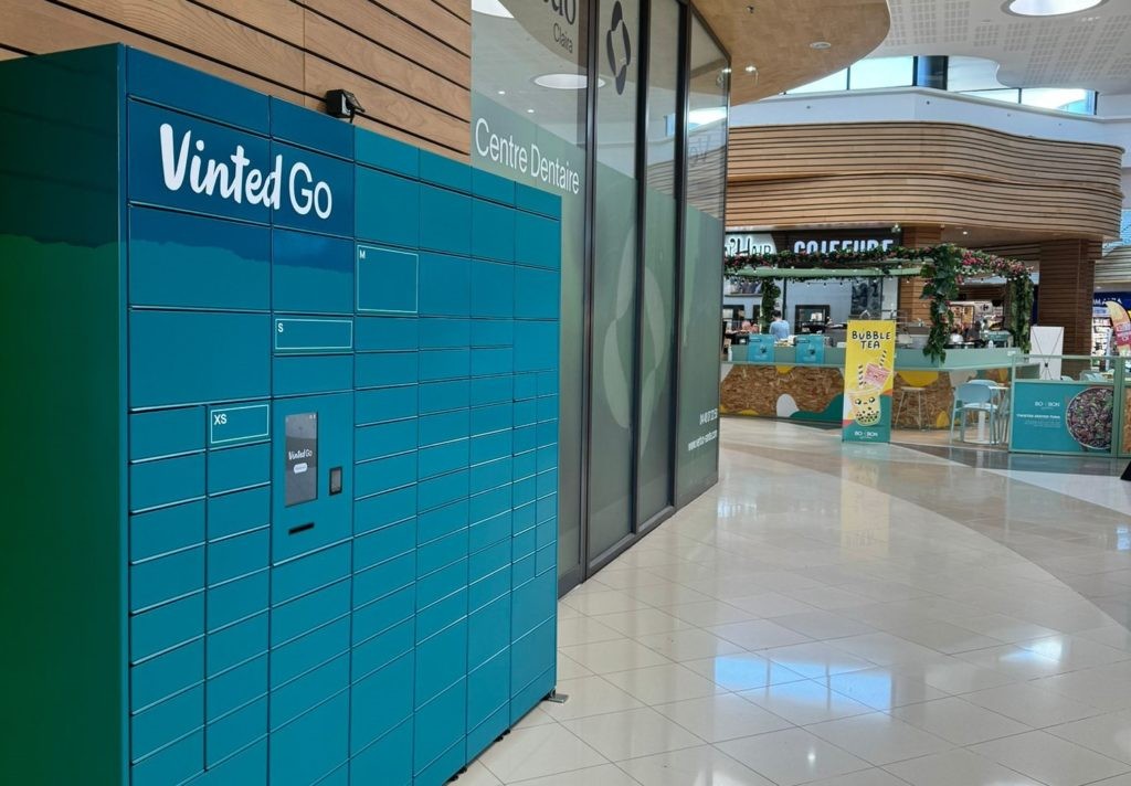 Nouveau Service Point Relais Vinted Centre Commercial Carrefour 