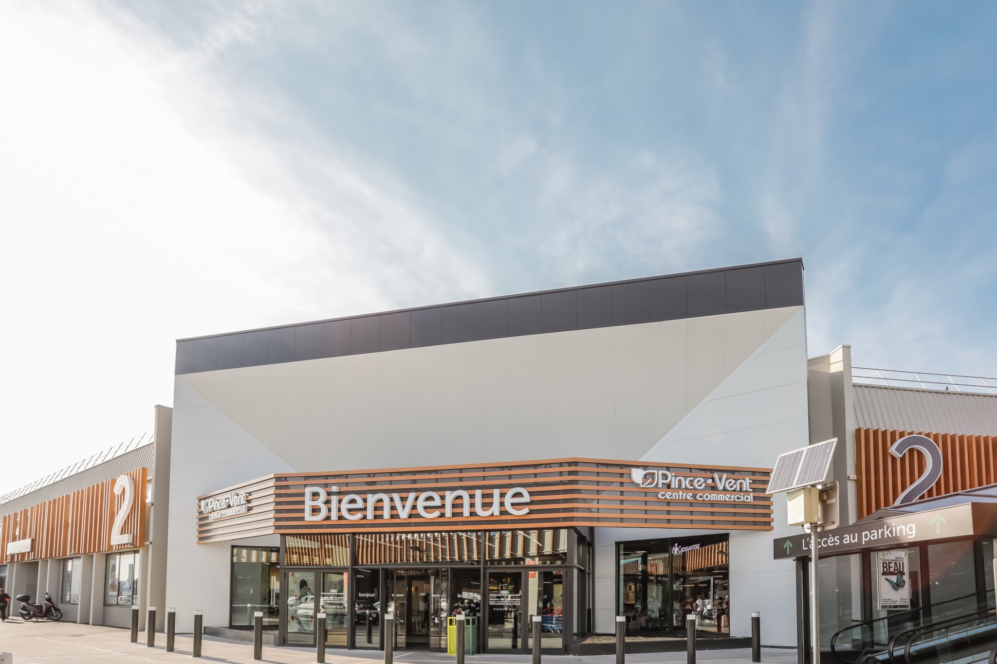 Centre Commercial Pince Vent