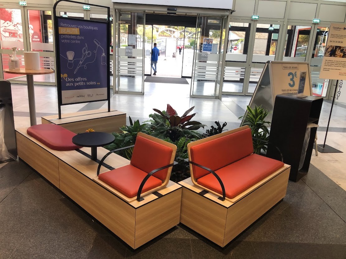 Centre Commercial Carrefour Francheville