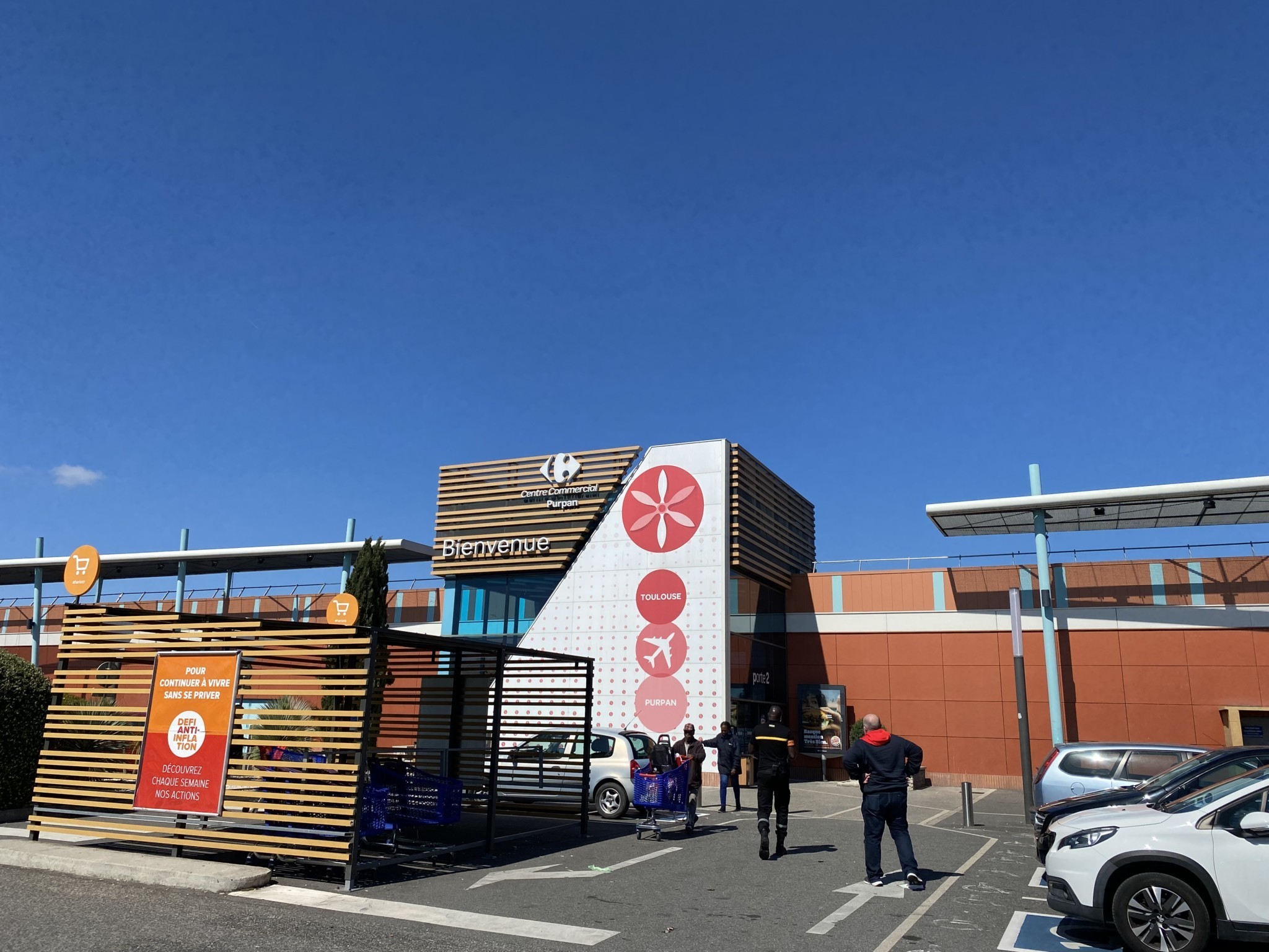 Centre commercial Carrefour Toulouse Purpan