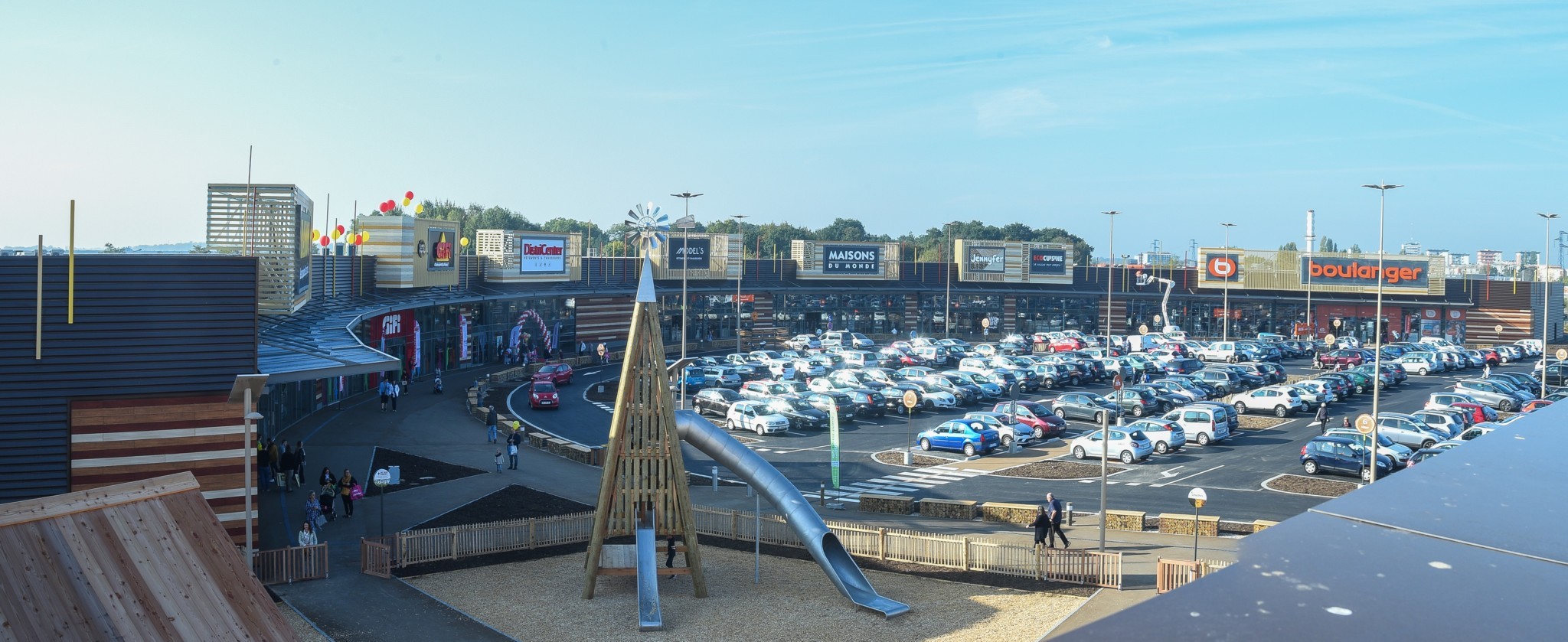 Centre commercial Carrefour Grand Evreux